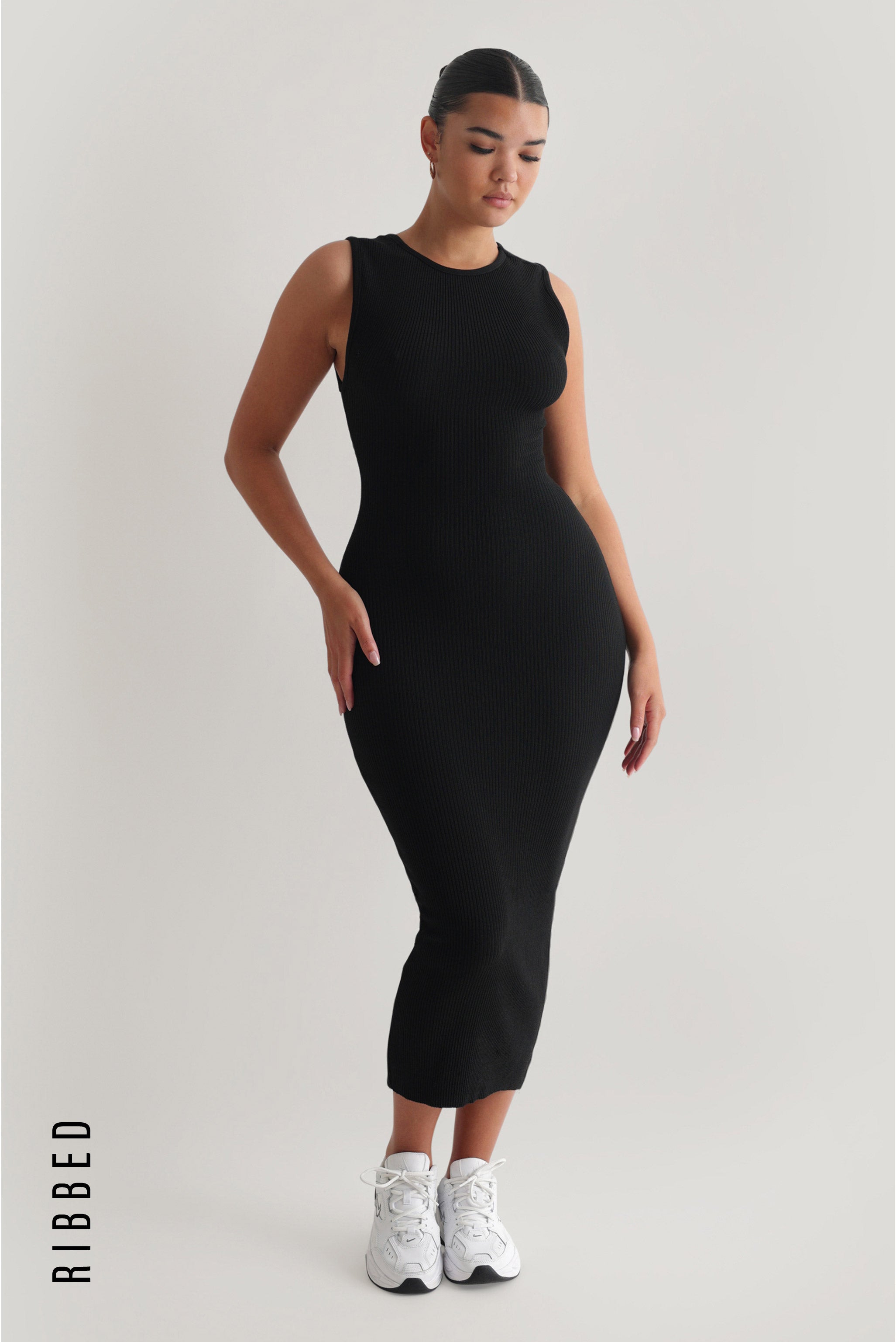 Black Venus Ribbed Maxi Dress